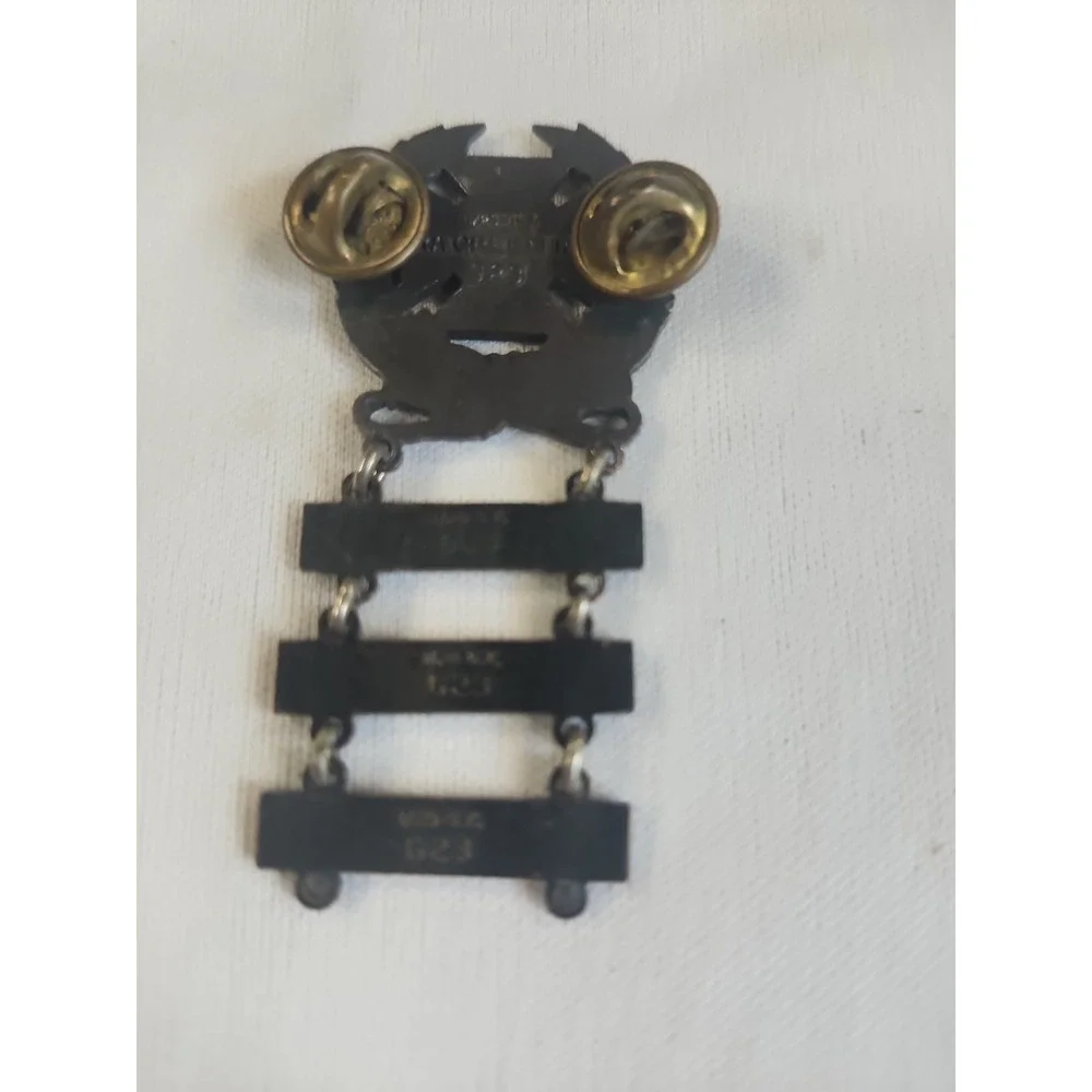 Vintage Vietnam U.S. Army Expert Marksmanship Badge Rifle Grenade Auto Rifle Pin